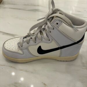Nike 2022 Dunk High GS size kids 2Y